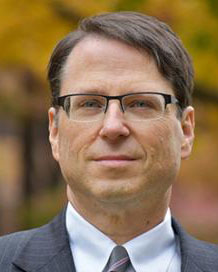 Stephen Popkin headshot